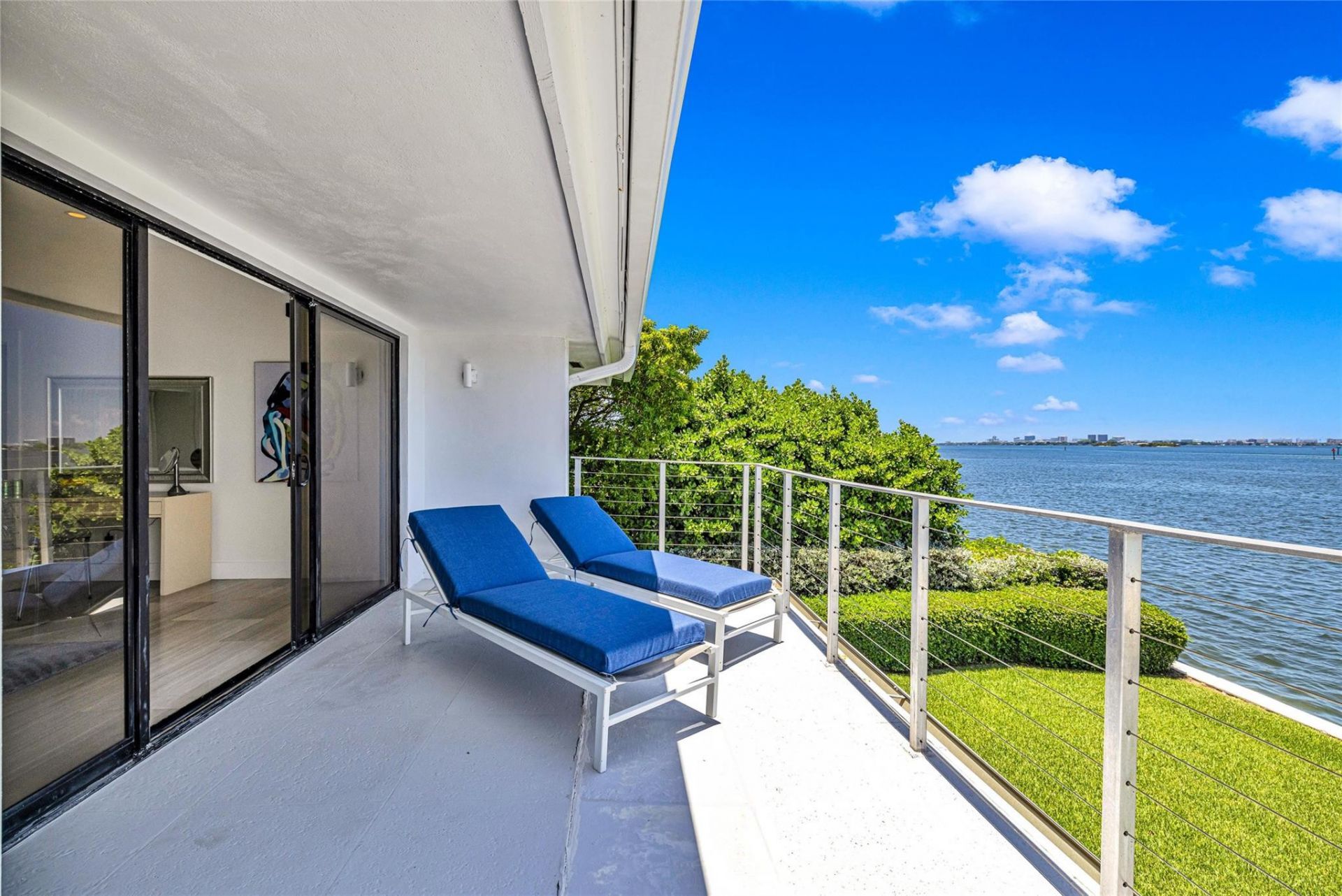 1290 NE 83rd Street, Miami, FL 33138 Photo