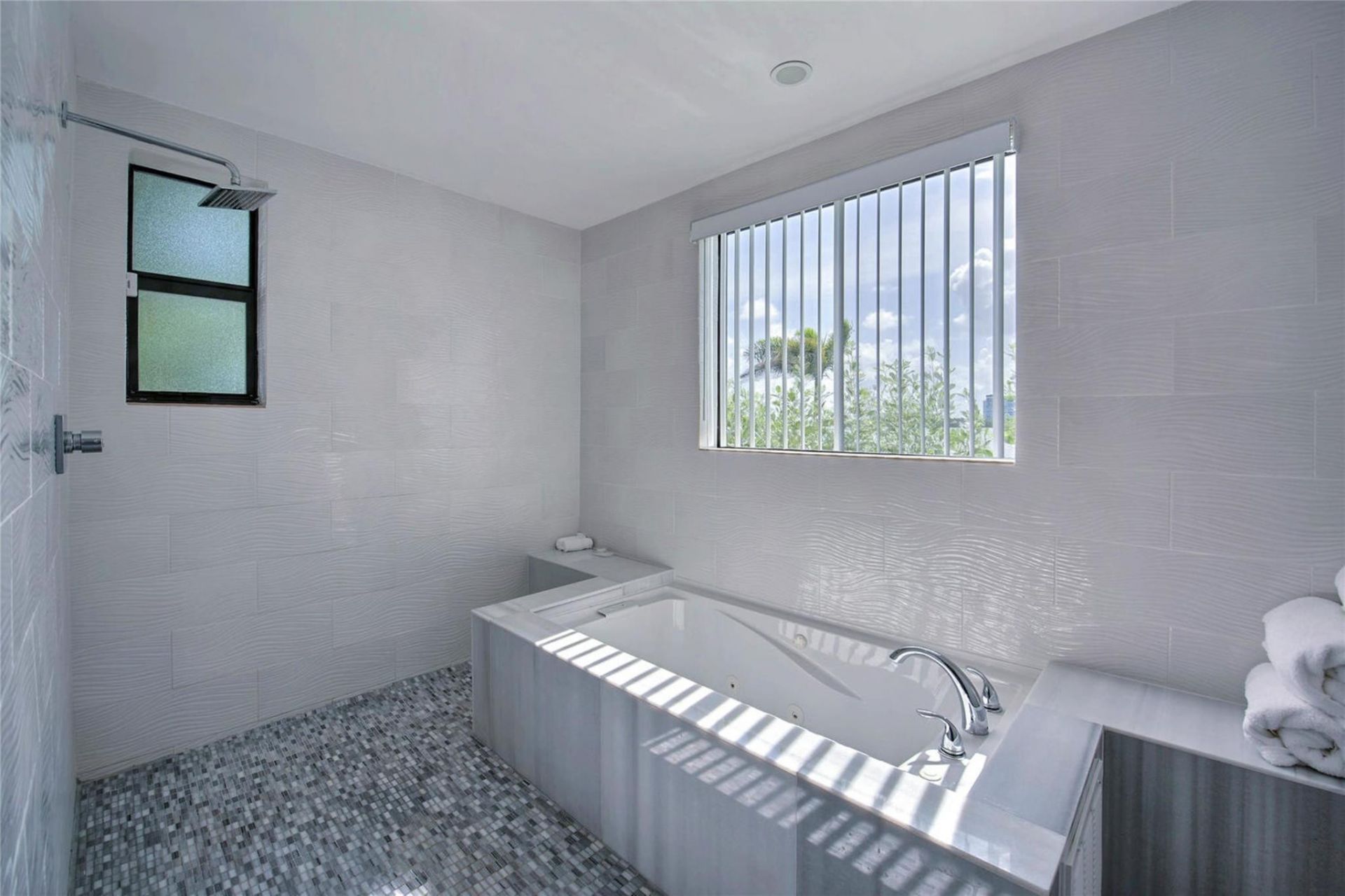 1290 NE 83rd Street, Miami, FL 33138 Photo