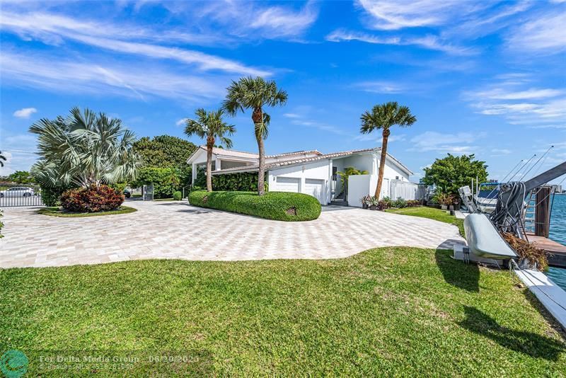 1290 NE 83rd St, Miami, FL 33138 Photo