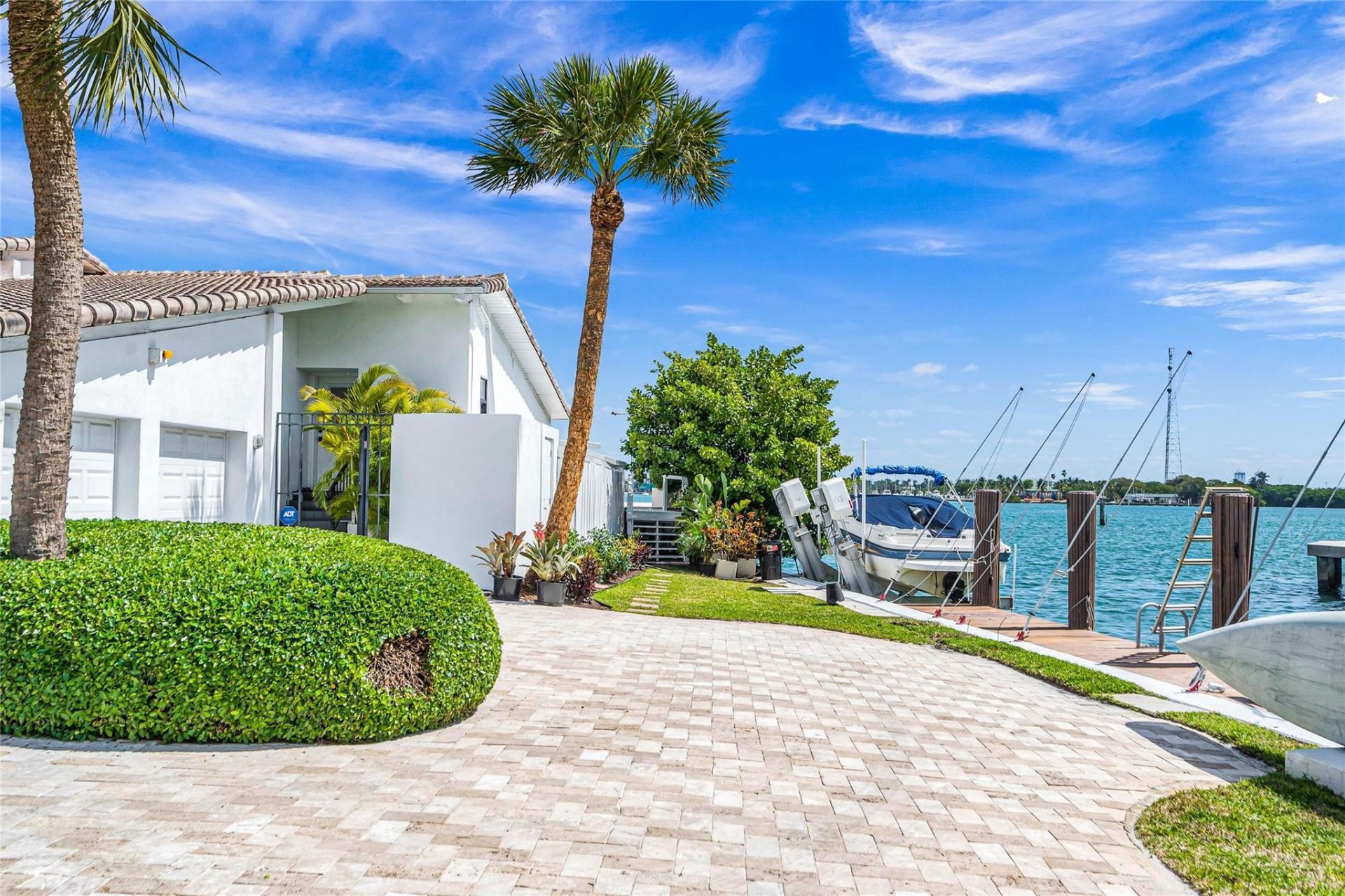 1290 NE 83rd Street, Miami, FL 33138 Photo