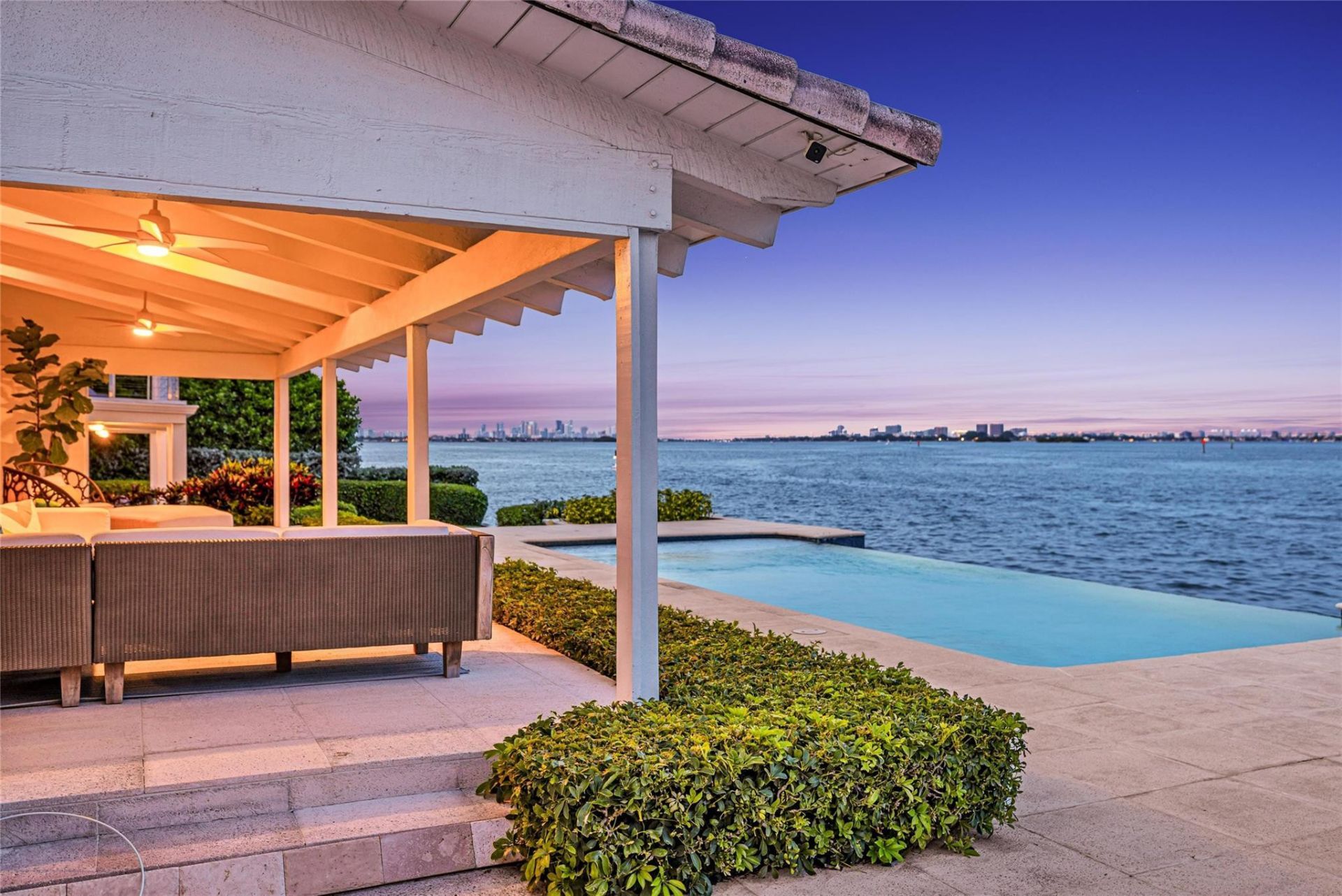 1290 NE 83rd Street, Miami, FL 33138 Photo