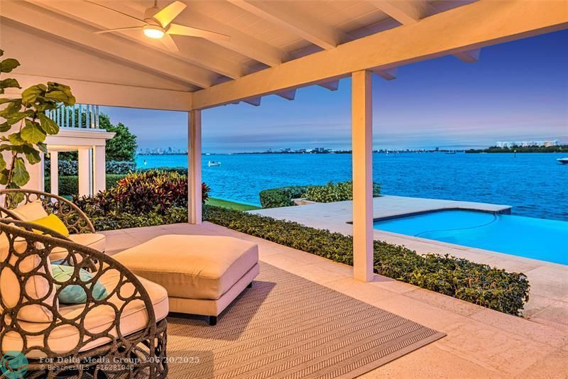 1290 NE 83rd St, Miami, FL 33138 Photo