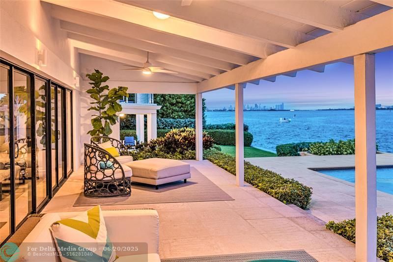 1290 NE 83rd St, Miami, FL 33138 Photo