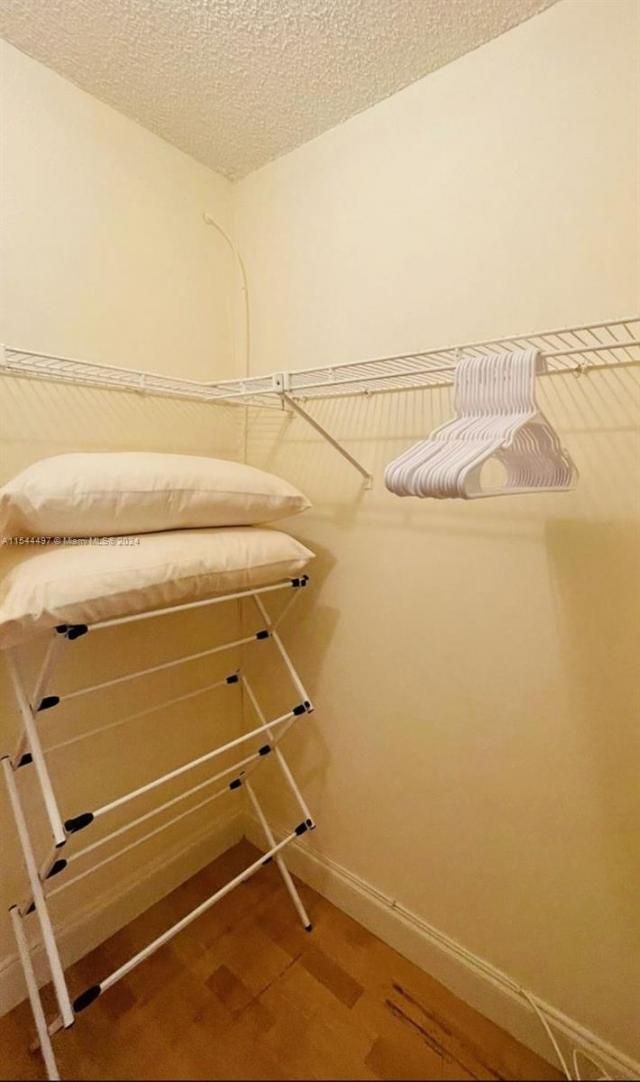 17021 N Bay Rd, Unit 318, Sunny Isles Beach, FL 33160 Photo