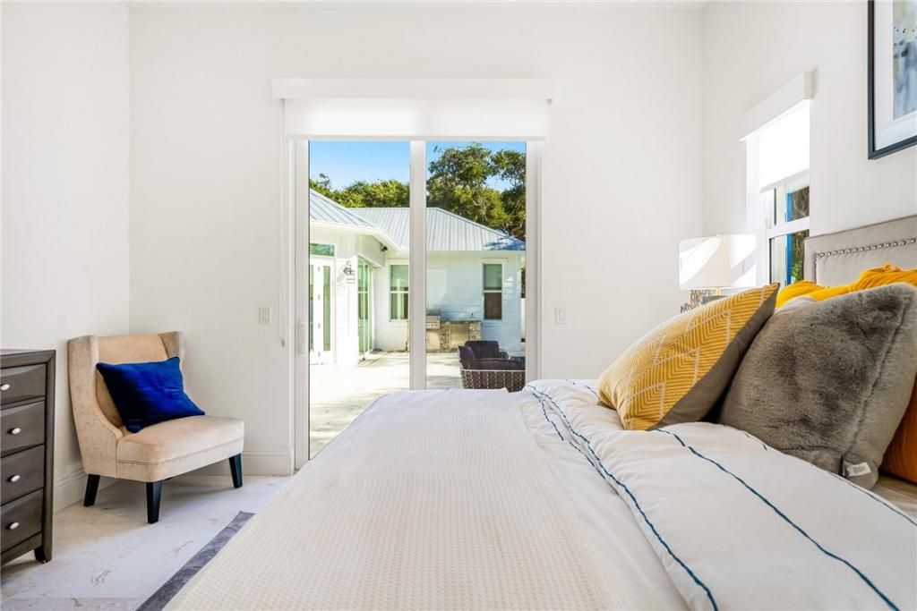 10 Strand Drive, Vero Beach, FL 32963 Photo
