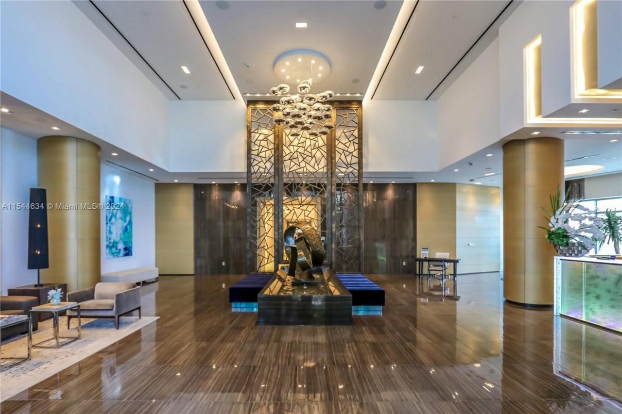 17301 Biscayne Blvd, Unit 1201, North Miami Beach, FL 33160 Photo