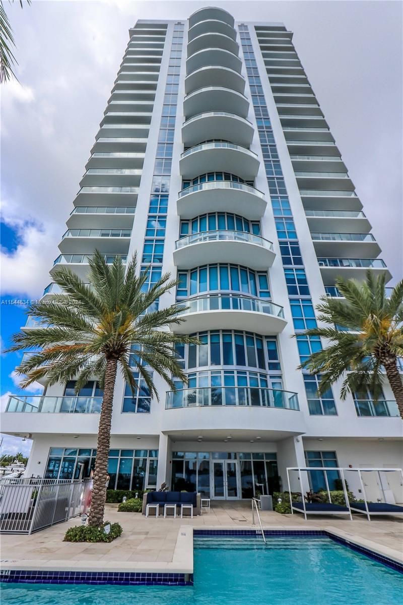 17301 Biscayne Blvd, Unit 1201, North Miami Beach, FL 33160 Photo