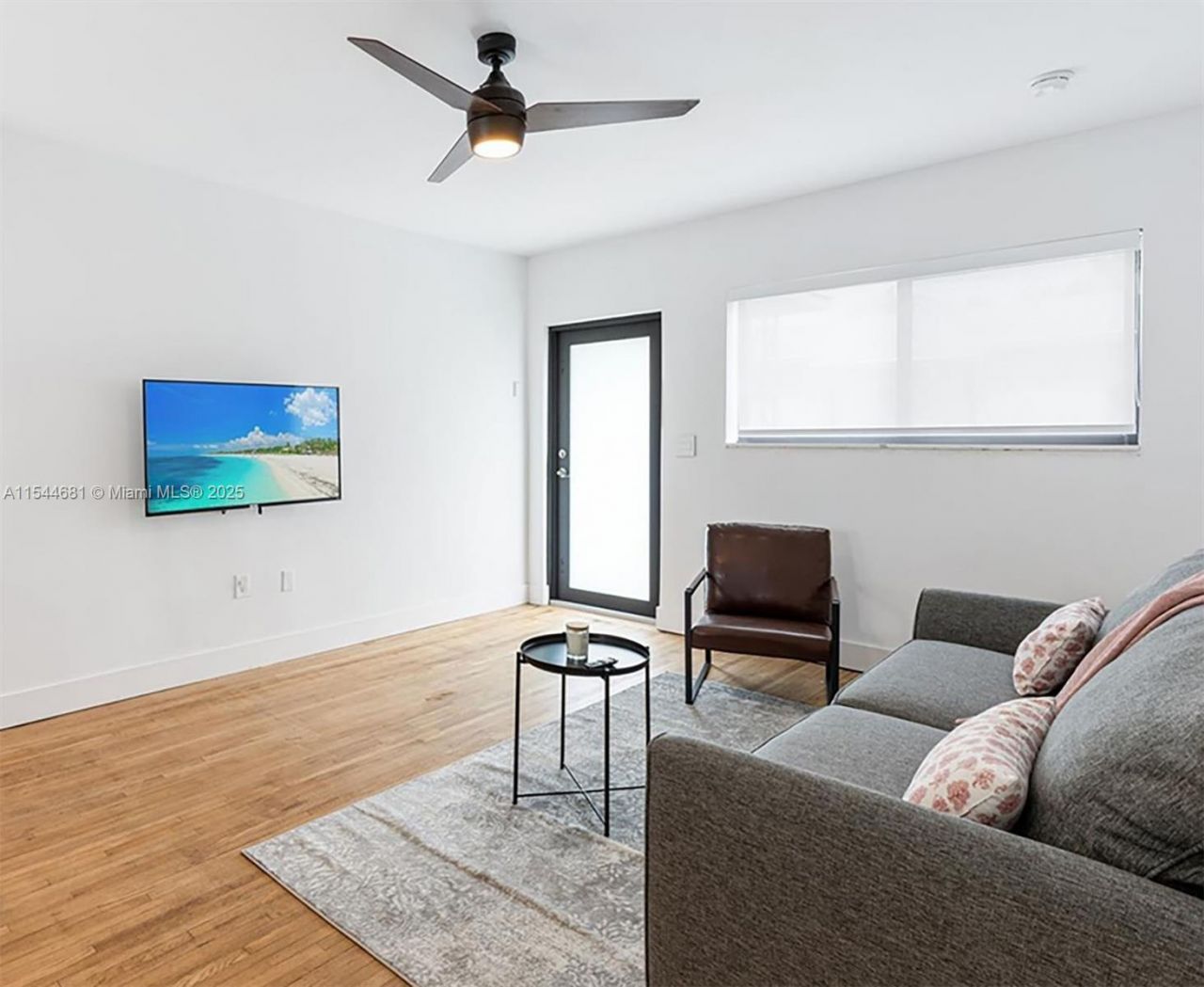 740 SW 9th St, Unit 1, Miami, FL 33130 Photo