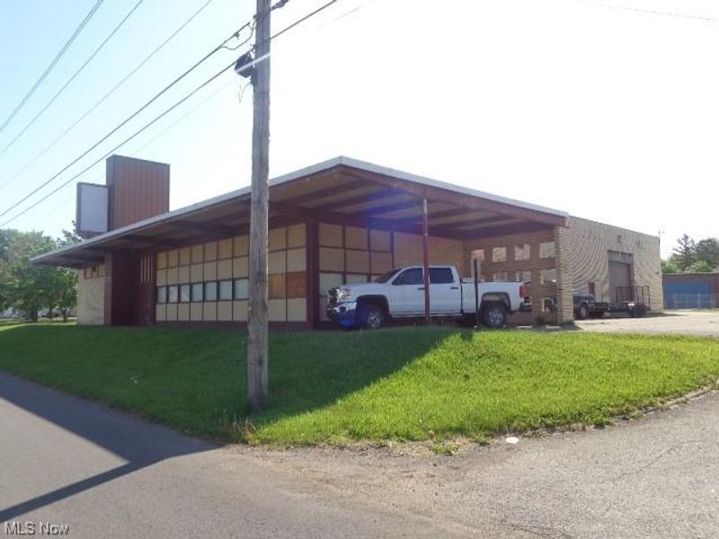 220 Oberlin Road, Elyria, OH 44035 Photo 17