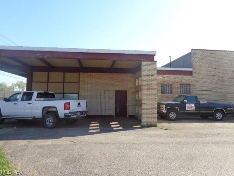 220 Oberlin Road, Elyria, OH 44035 Photo 5