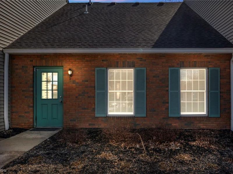 33398 Walker, Unit D, Avon Lake, OH 44012 Photo 1