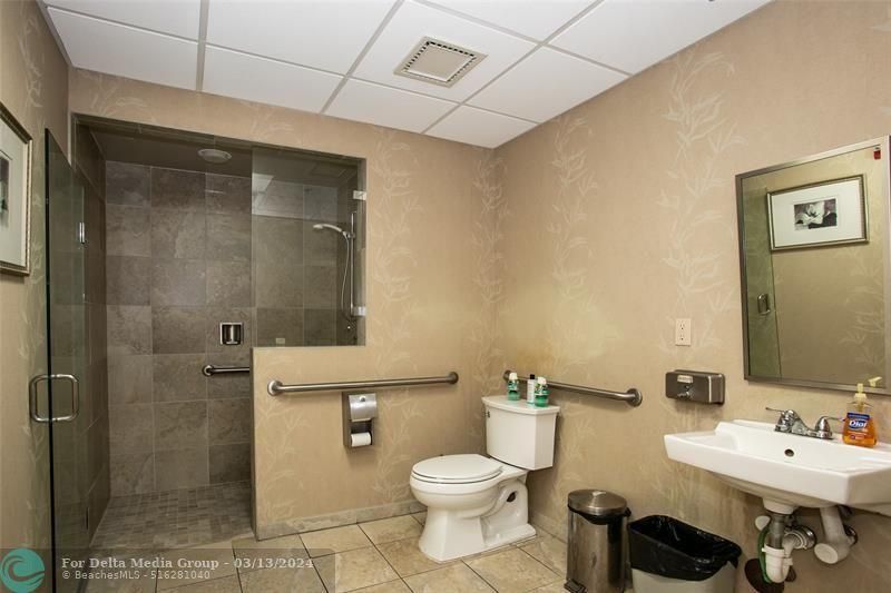 7171 N University Drive, Unit 100, Tamarac, FL 33321 Photo
