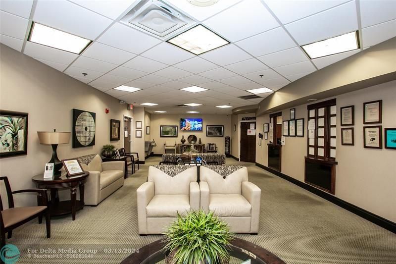 7171 N University Drive, Unit 100, Tamarac, FL 33321 Photo