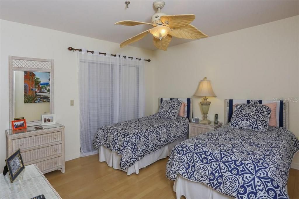 2319 Harbour Oaks Drive, Longboat Key, FL 34228 Photo