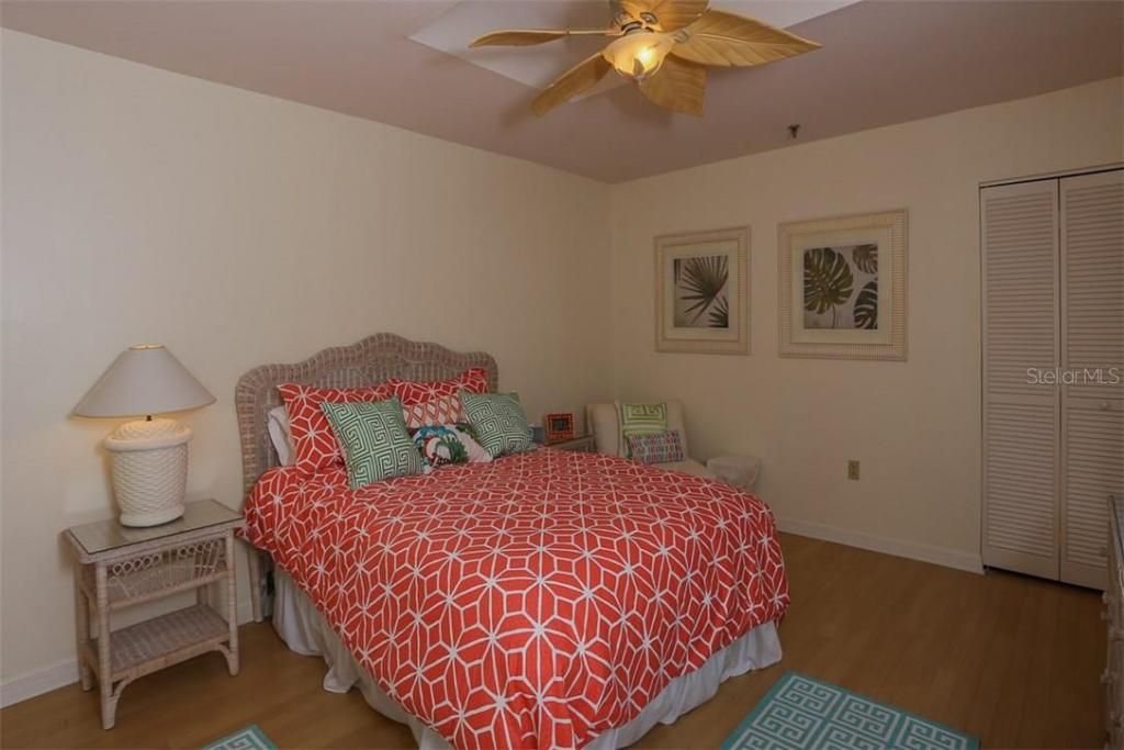 2319 Harbour Oaks Drive, Longboat Key, FL 34228 Photo