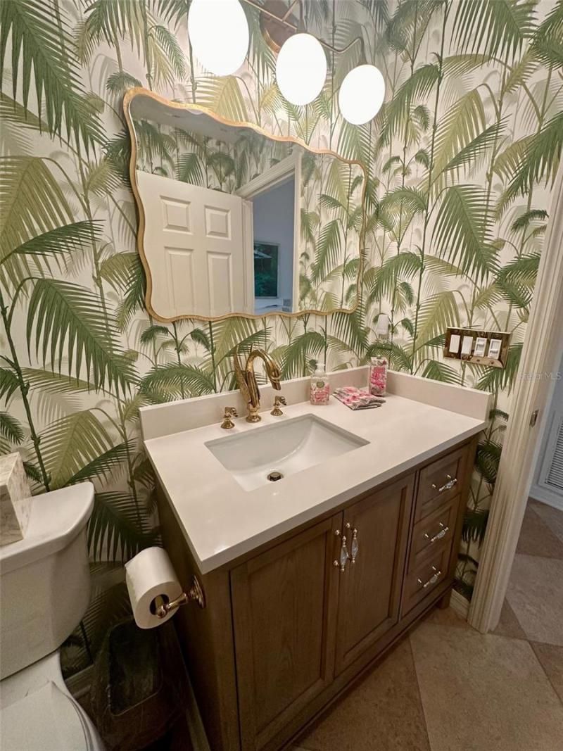 2319 Harbour Oaks Drive, Longboat Key, FL 34228 Photo