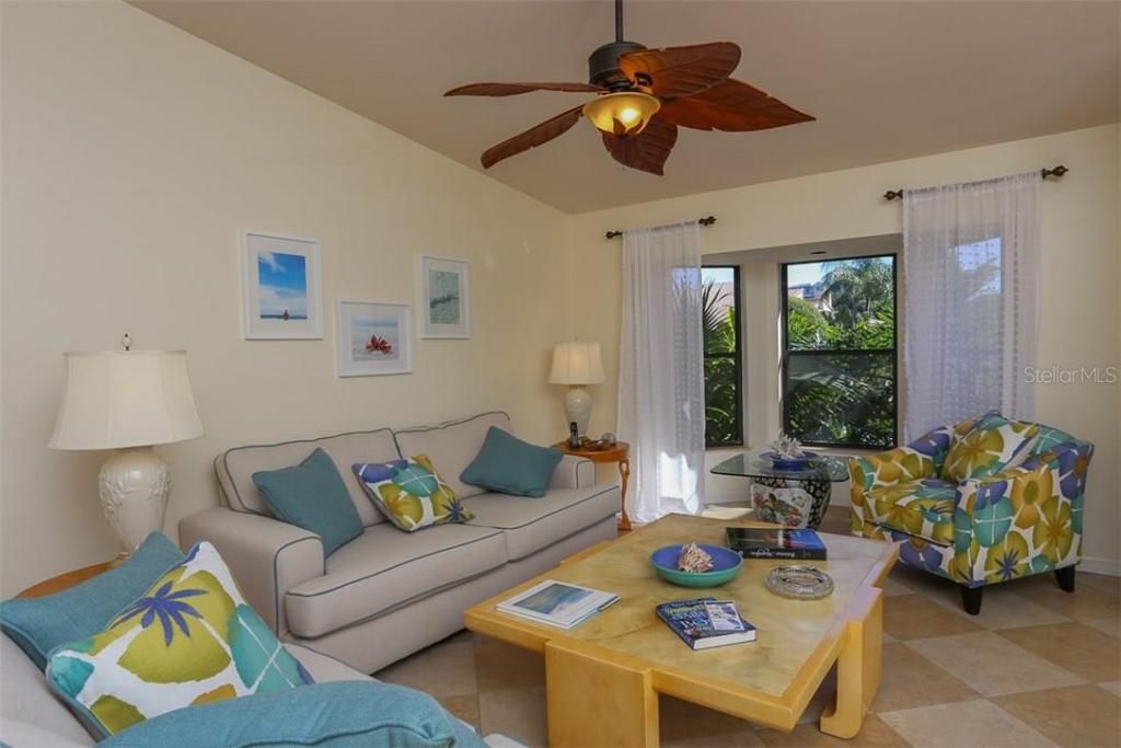 2319 Harbour Oaks Drive, Longboat Key, FL 34228 Photo