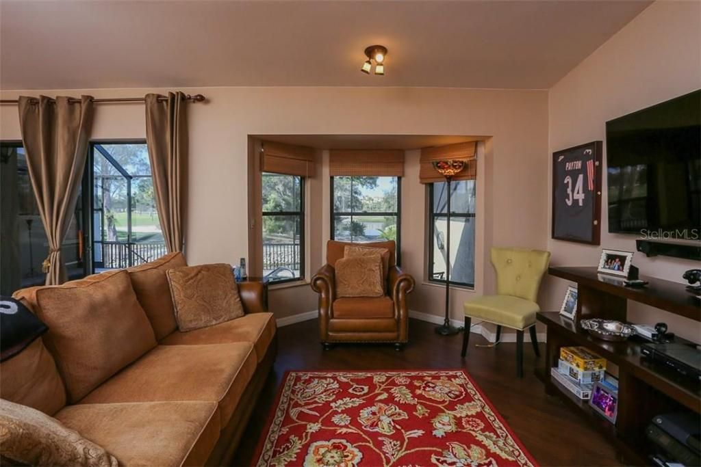 2319 Harbour Oaks Drive, Longboat Key, FL 34228 Photo