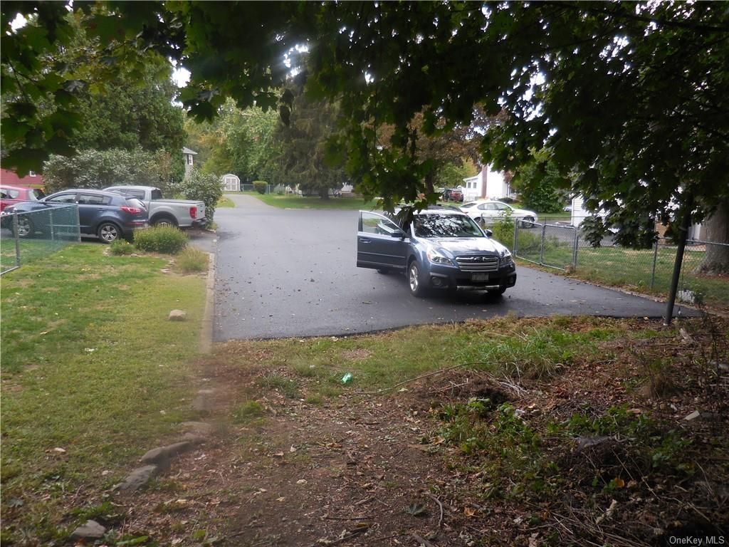 524 Macnary Road, New Windsor, NY 12553 Main Photo