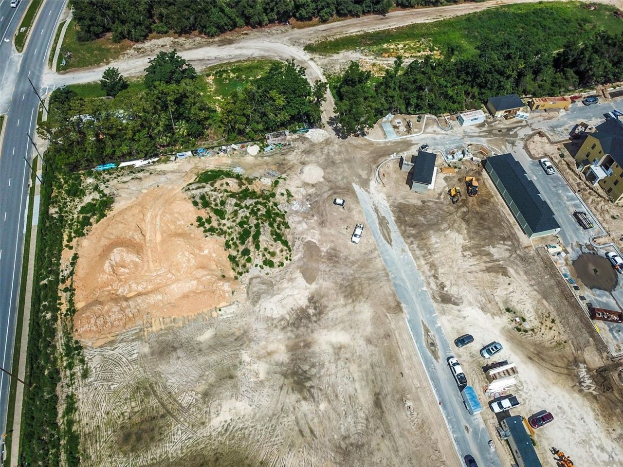 305 County Road 466a, Fruitland Park, FL 34731 Photo