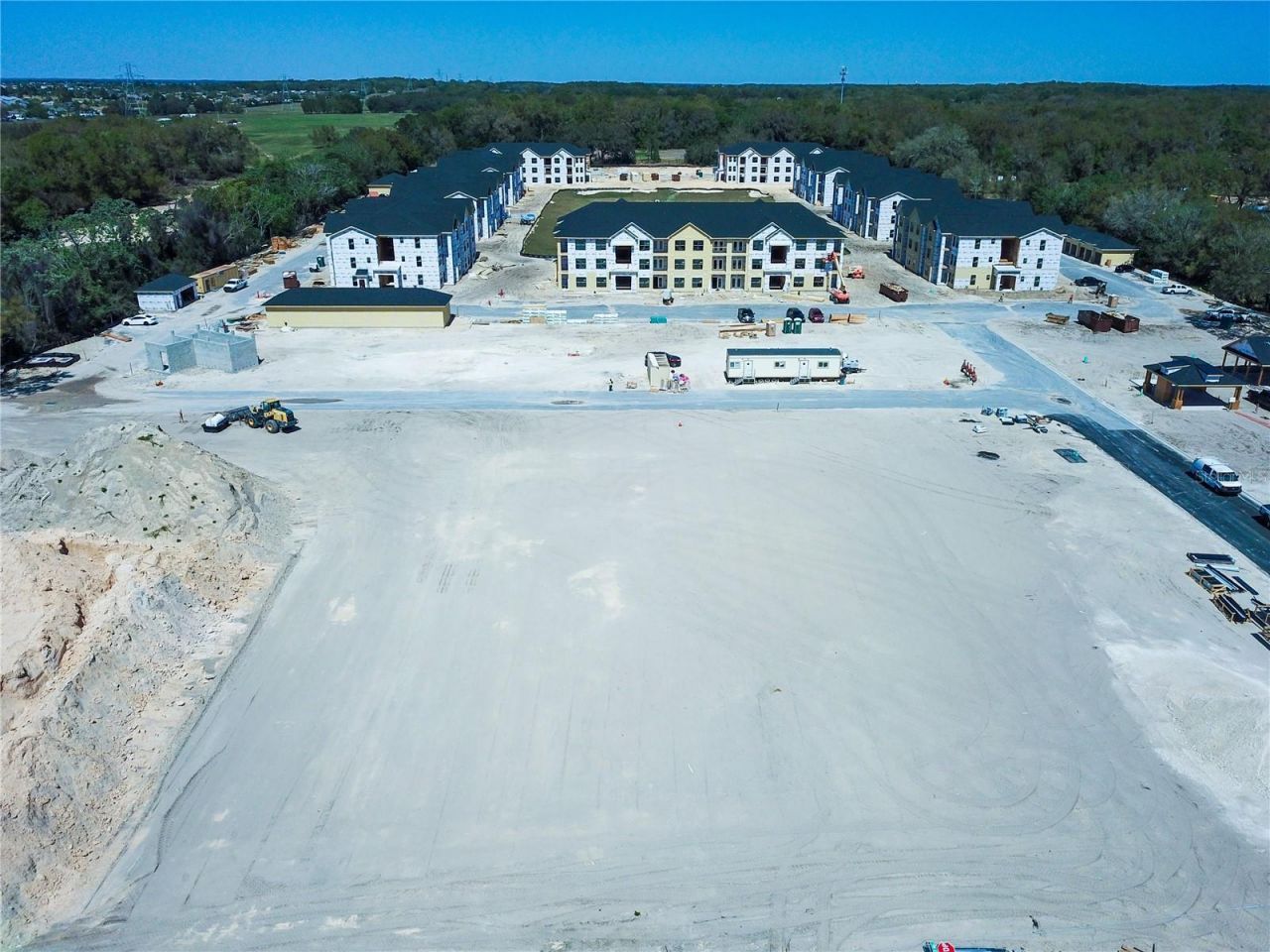 305 County Road 466a, Fruitland Park, FL 34731 Photo