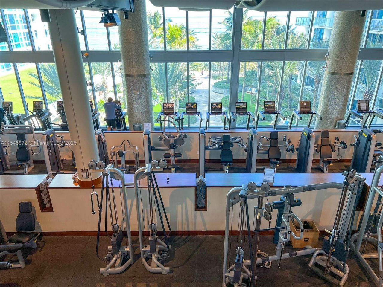 6801 Collins Ave, Unit 1206, Miami Beach, FL 33141 Photo