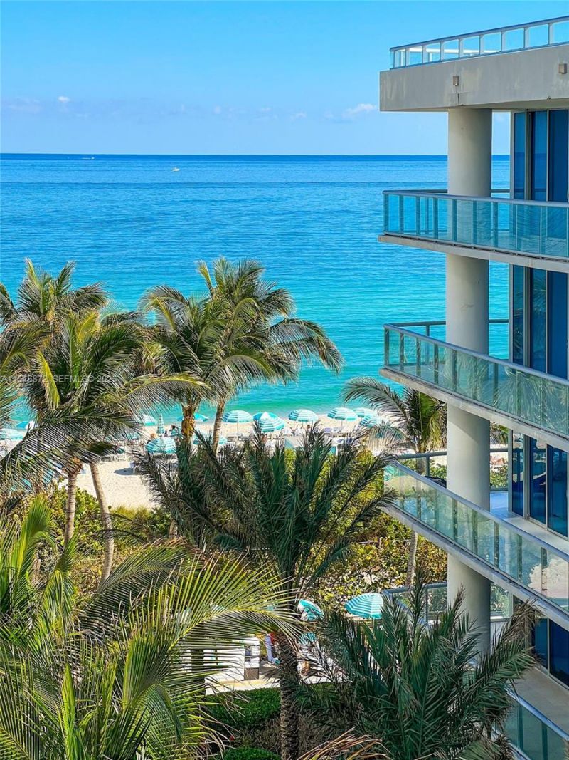 6801 Collins Ave, Unit 1206, Miami Beach, FL 33141 Photo