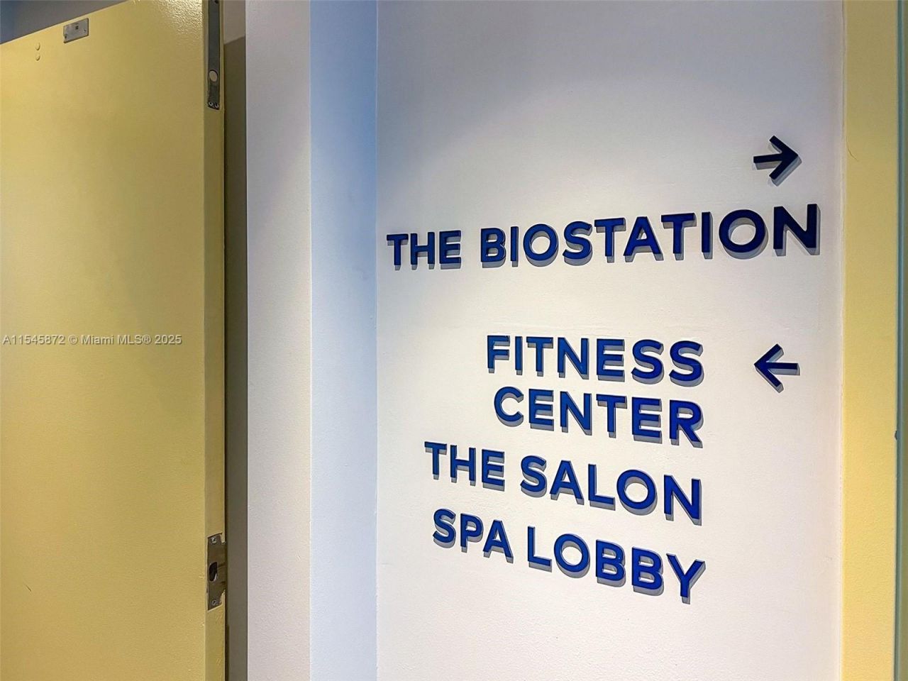 6801 Collins Ave, Unit 1206, Miami Beach, FL 33141 Photo