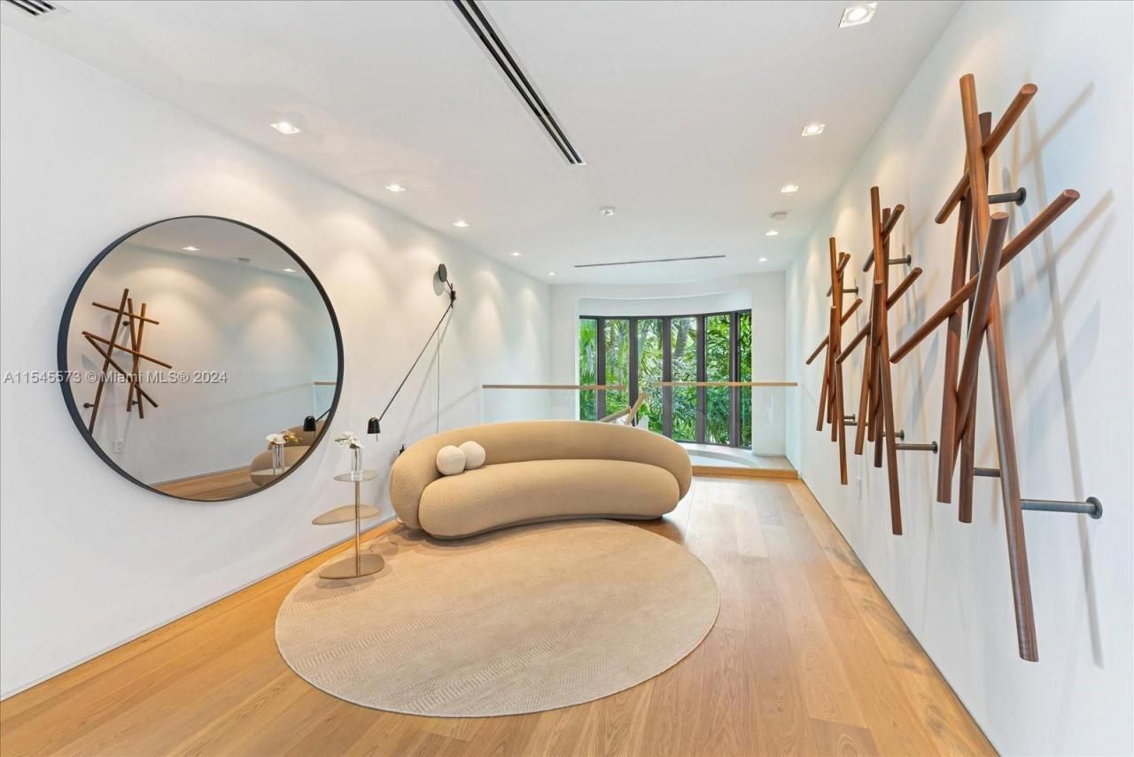 401 E Rivo Alto Dr, Miami Beach, FL 33139 Photo