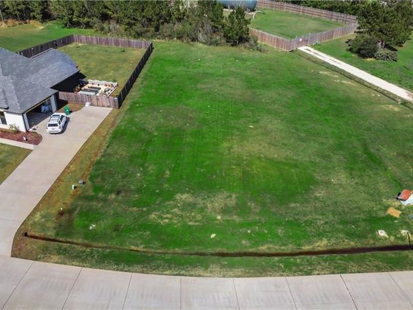 1150 AUDUBON Parkway, Madisonville, LA 70447