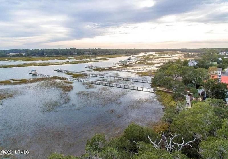 85 Petigru Drive Photo 13