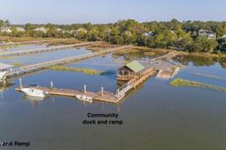 85 Petigru Drive photo 4