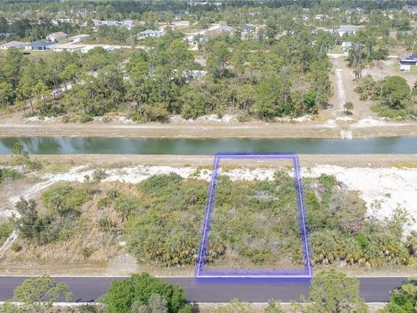 2812 28th ST W, LEHIGH ACRES, FL 33971