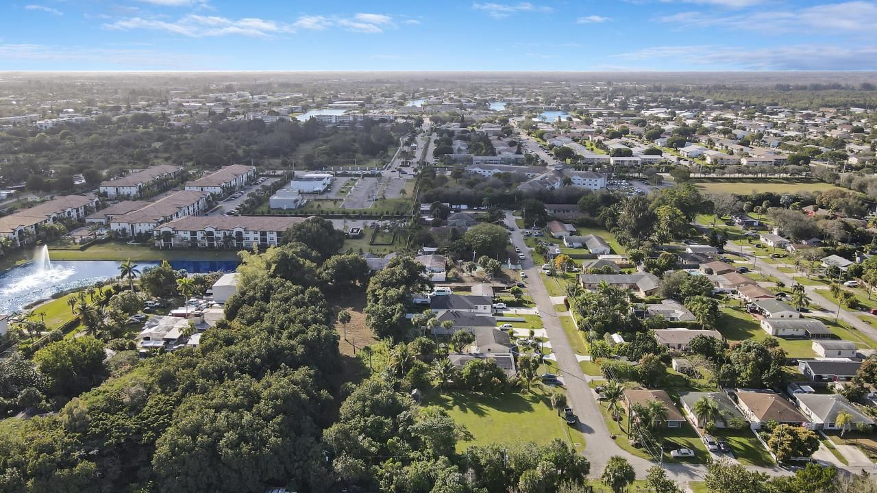 4838 Badger Avenue, West Palm Beach, FL 33417 Photo