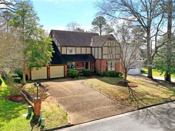 72 Waterview Drive, Newport News, VA 23608