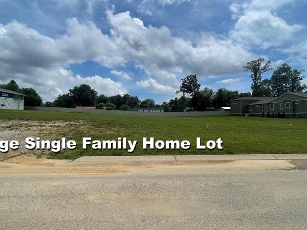Red Oak Drive, Crossville, TN 38555
