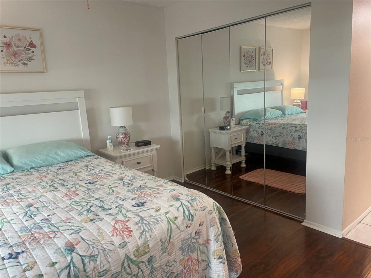 1310 Glen Oaks Drive E, Unit 182E, Sarasota, FL 34232 Photo