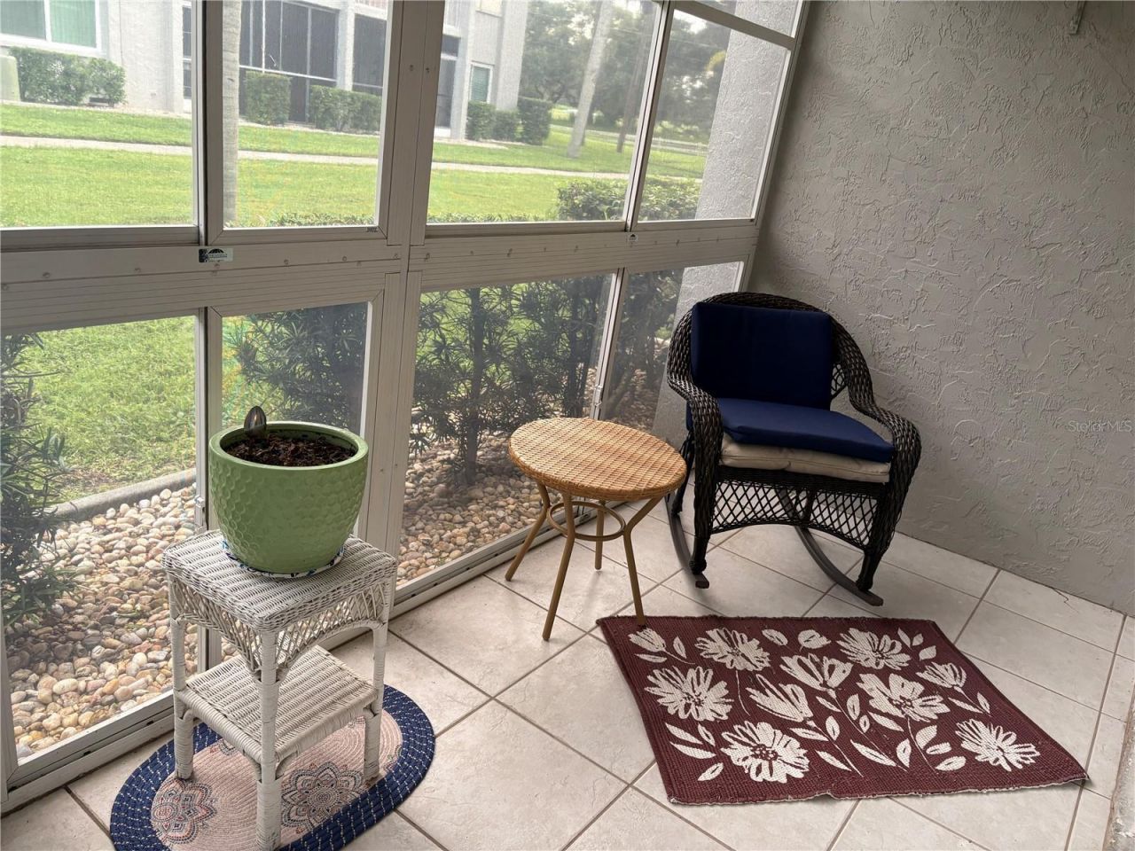 1310 Glen Oaks Drive E, Unit 182E, Sarasota, FL 34232 Photo