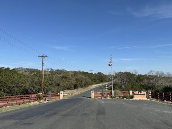 129 Stallion Estates, Spring Branch, TX 78070