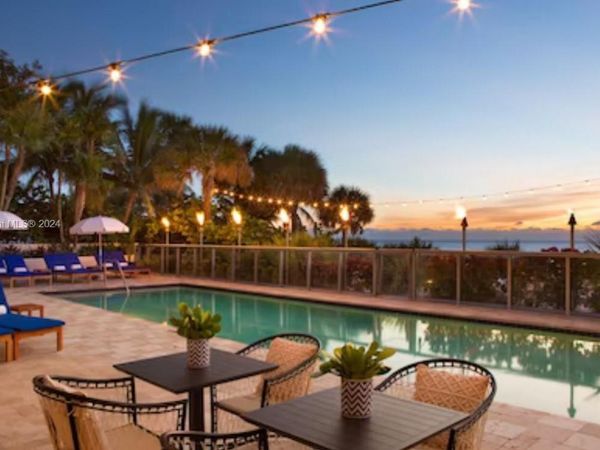 17315 Collins Ave, Unit 1105, Sunny Isles Beach, FL 33160