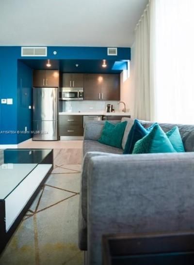 17315 Collins Ave, Unit 1105, Sunny Isles Beach, FL 33160 Photo