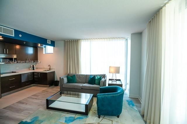 17315 Collins Ave, Unit 1105, Sunny Isles Beach, FL 33160 Photo