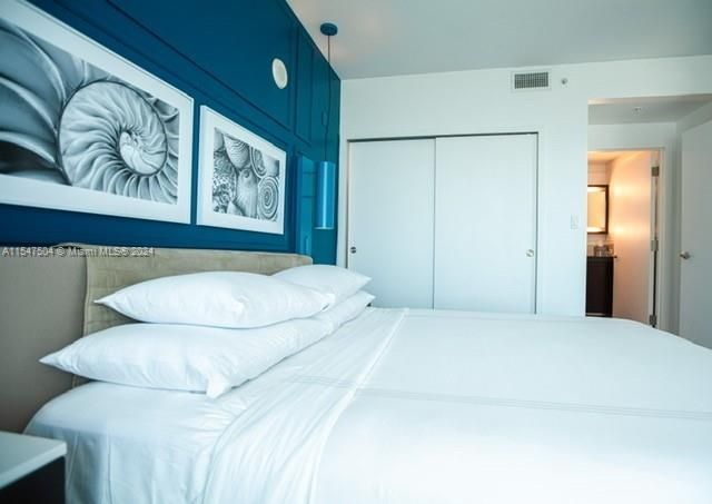 17315 Collins Ave, Unit 1105, Sunny Isles Beach, FL 33160 Photo