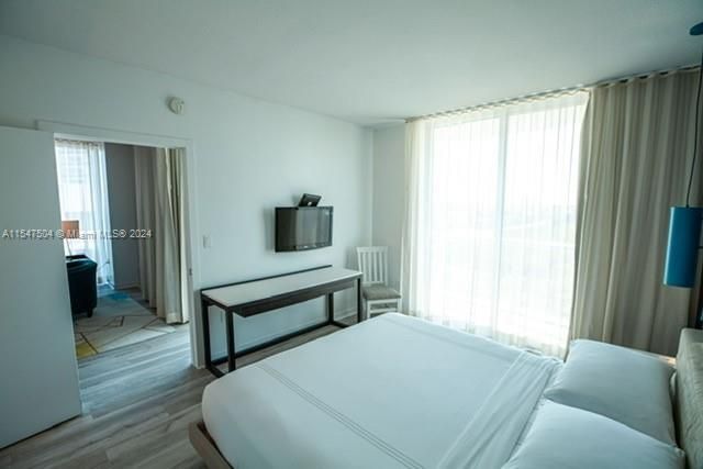 17315 Collins Ave, Unit 1105, Sunny Isles Beach, FL 33160 Photo