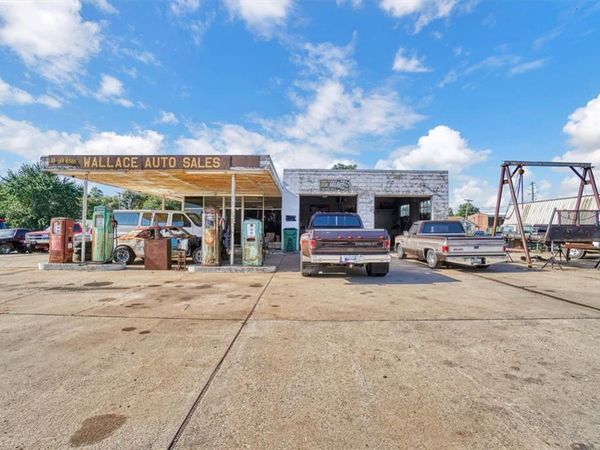 220 E Lincoln Street, Mangum, OK 73554