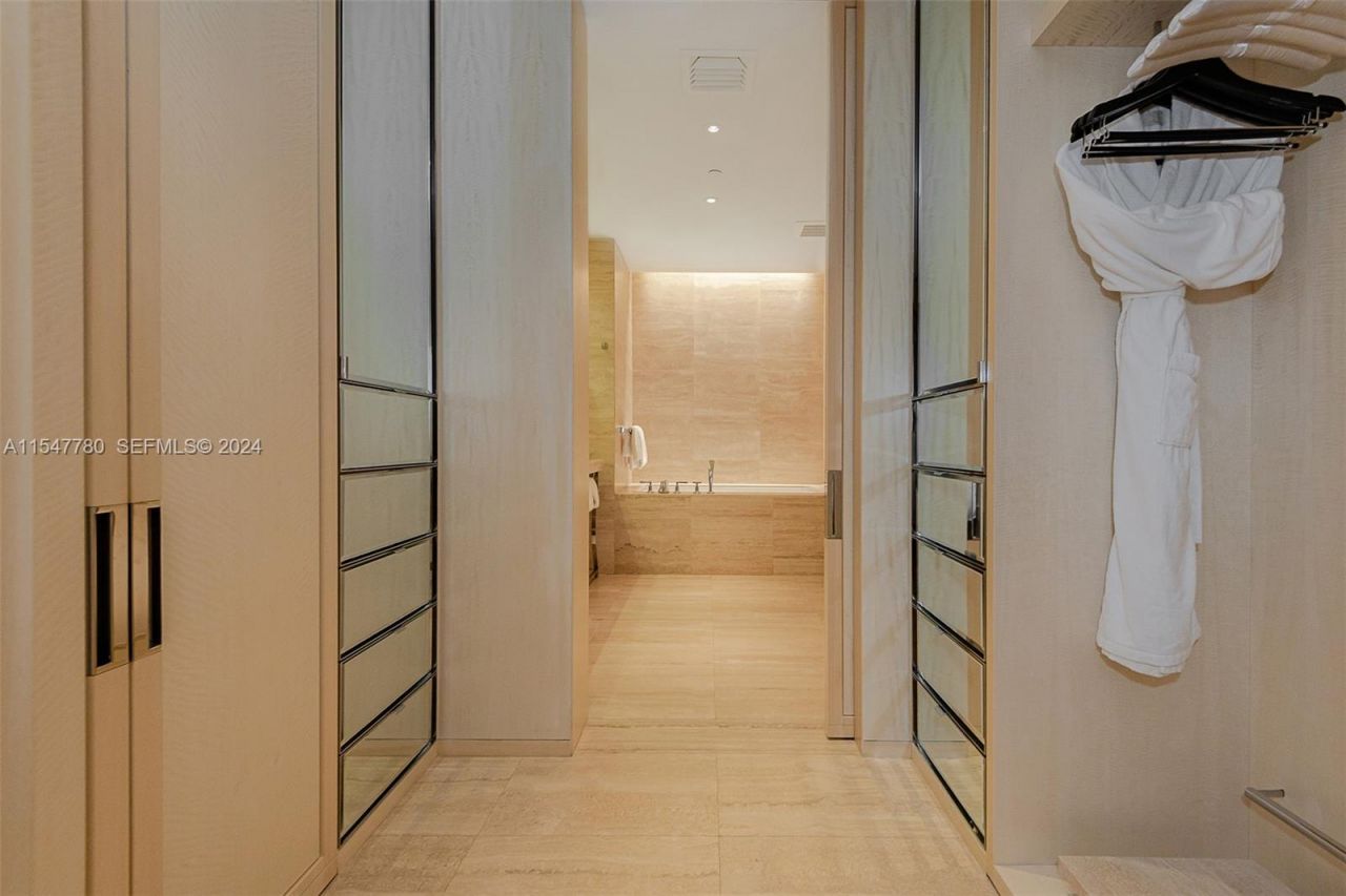 9703 Collins Ave, Unit 1001, Bal Harbour, FL 33154 Photo