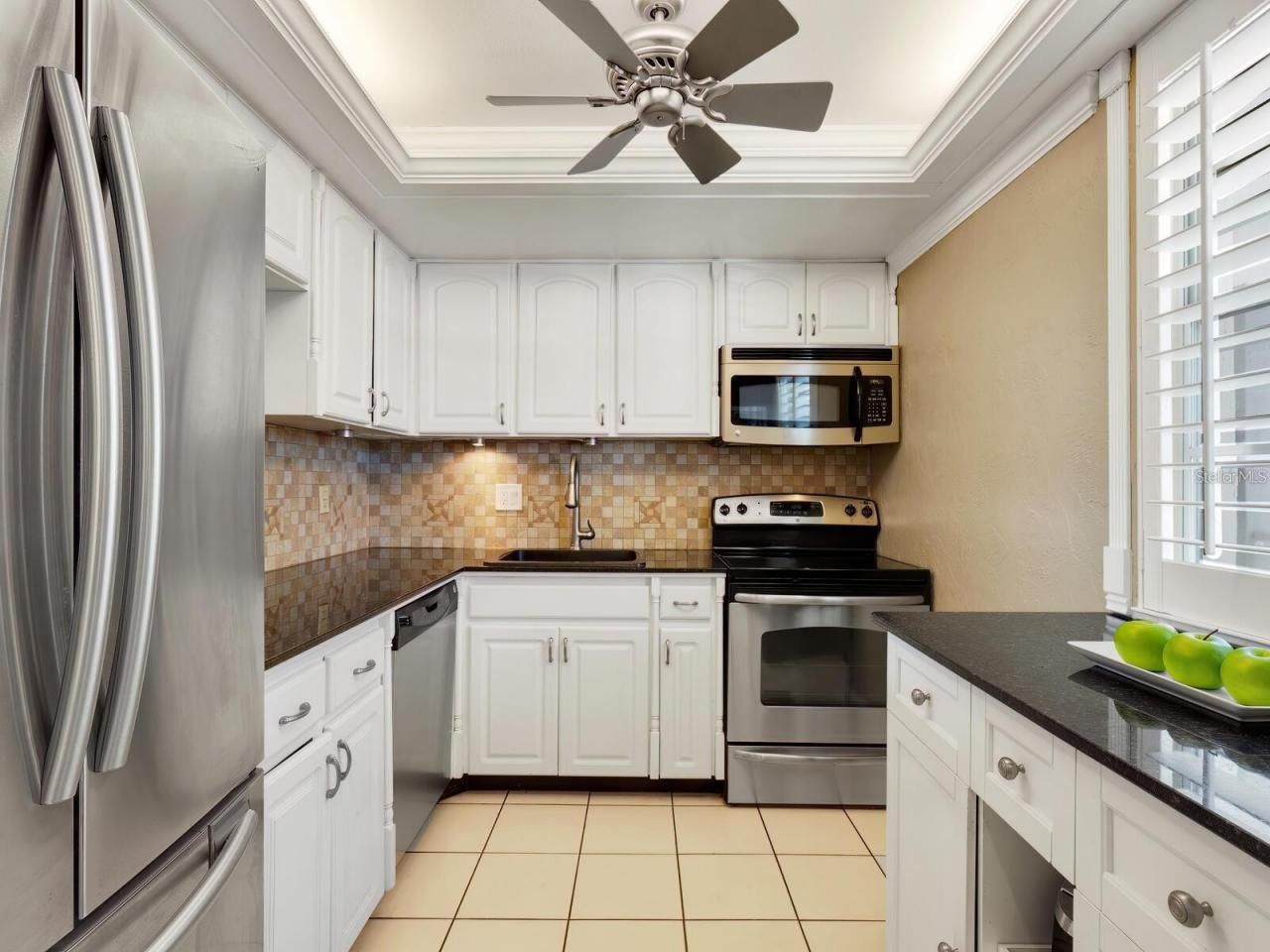 600 Sutton Place, Unit 201, Longboat Key, FL 34228 Photo