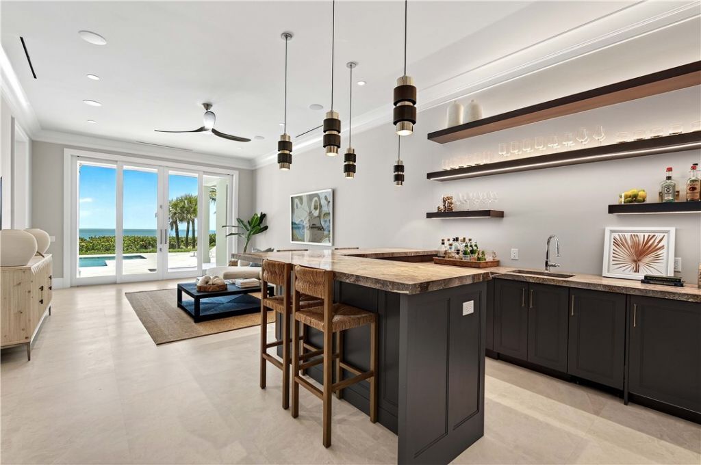 330 N Blue Wave Lane, Vero Beach, FL 32963 Photo