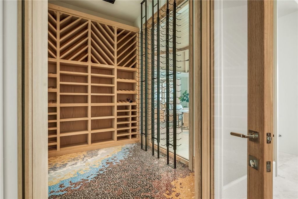 330 N Blue Wave Lane, Vero Beach, FL 32963 Photo