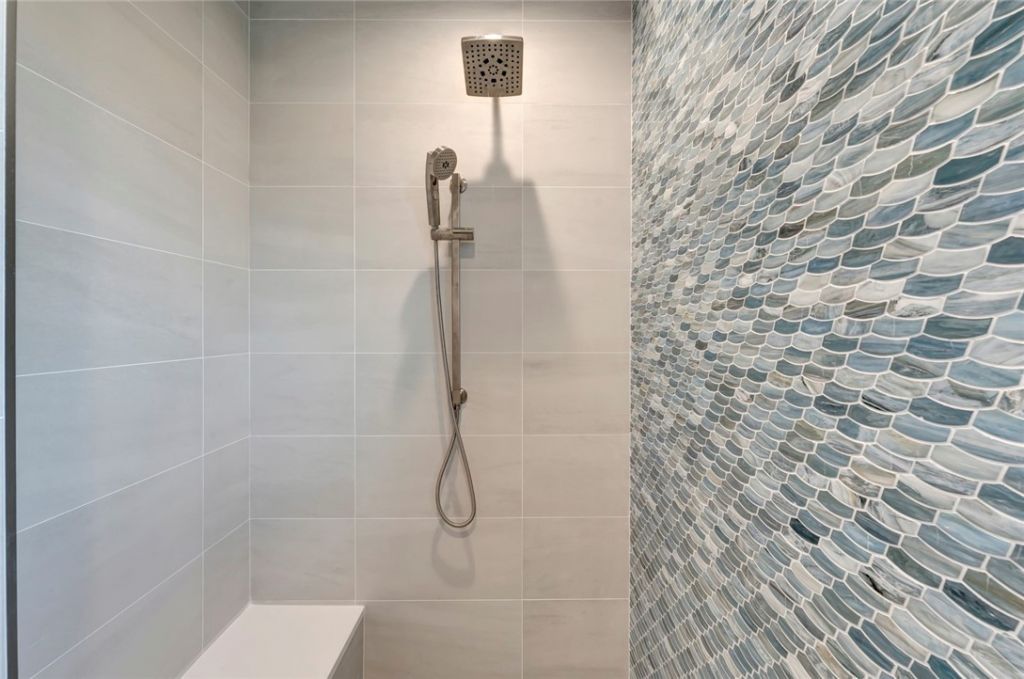 330 N Blue Wave Lane, Vero Beach, FL 32963 Photo